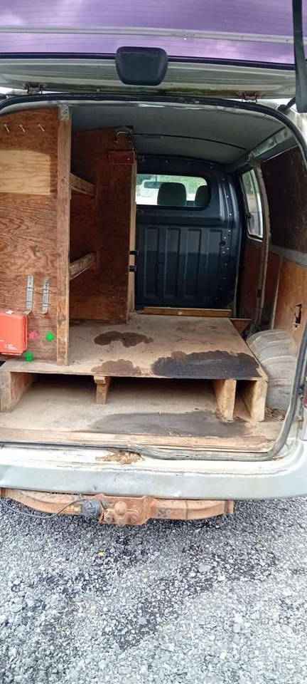 2008 Toyota Hiace 4WD og 2007 Toyota Hiace selges samlet - Lengvasis automobilis: foto 5 2008 Toyota Hiace 4WD og 2007 Toyota Hiace selges samlet - Lengvasis automobilis: foto 5