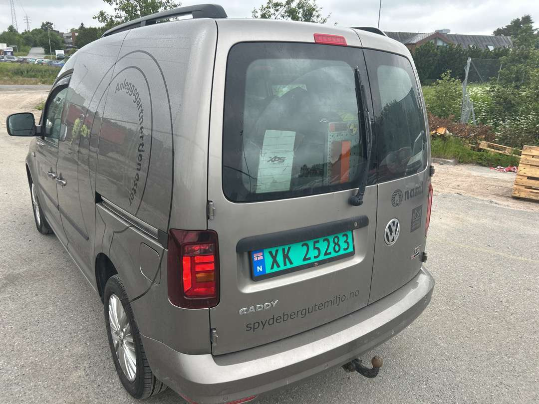 2016 Volkswagen VOLKSWAGEN CADDY EU-godkjent - Mažas furgonas: foto 4 2016 Volkswagen VOLKSWAGEN CADDY EU-godkjent - Mažas furgonas: foto 4