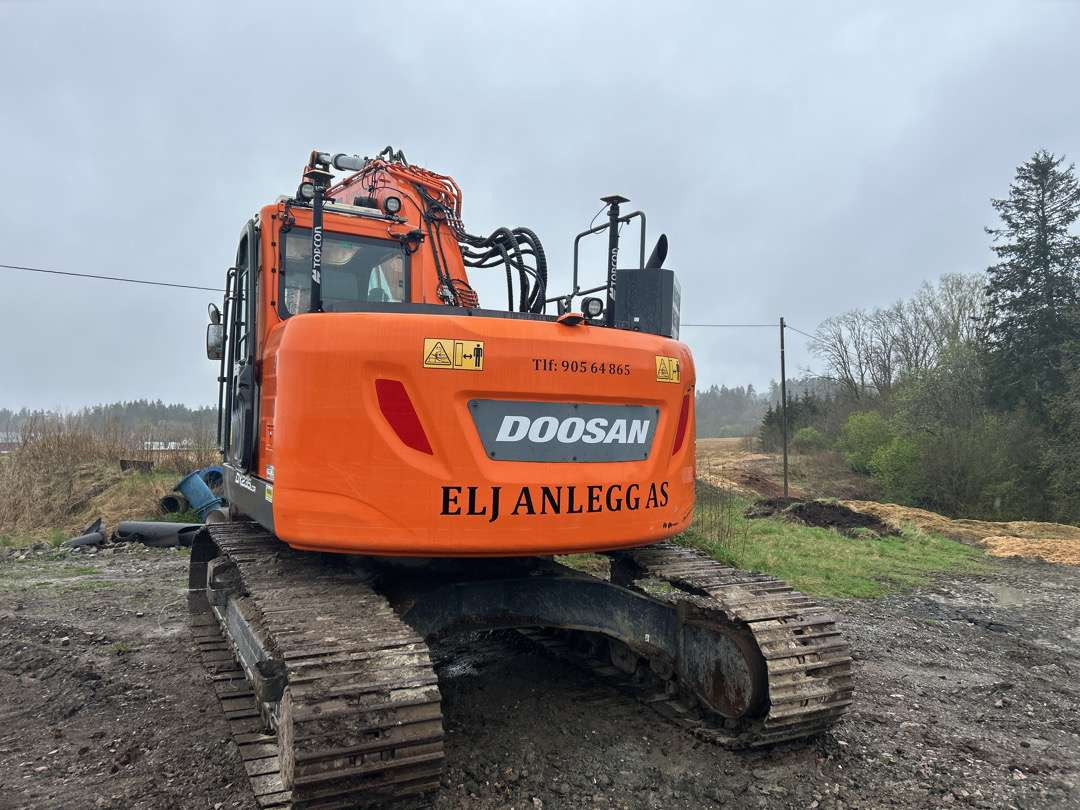 2018 Beltegraver 24 tonn Doosan DX 235LCR S 70-feste - Ekskavatorius: foto 4 2018 Beltegraver 24 tonn Doosan DX 235LCR S 70-feste - Ekskavatorius: foto 4