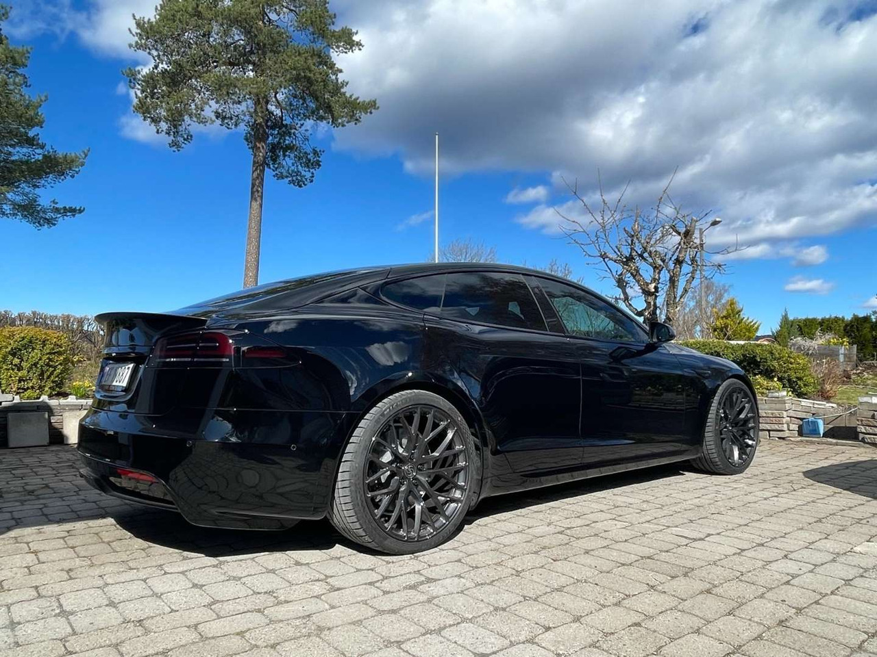 2022 Personbil Tesla Model S Plaid - Sedanas: foto 2 2022 Personbil Tesla Model S Plaid - Sedanas: foto 2