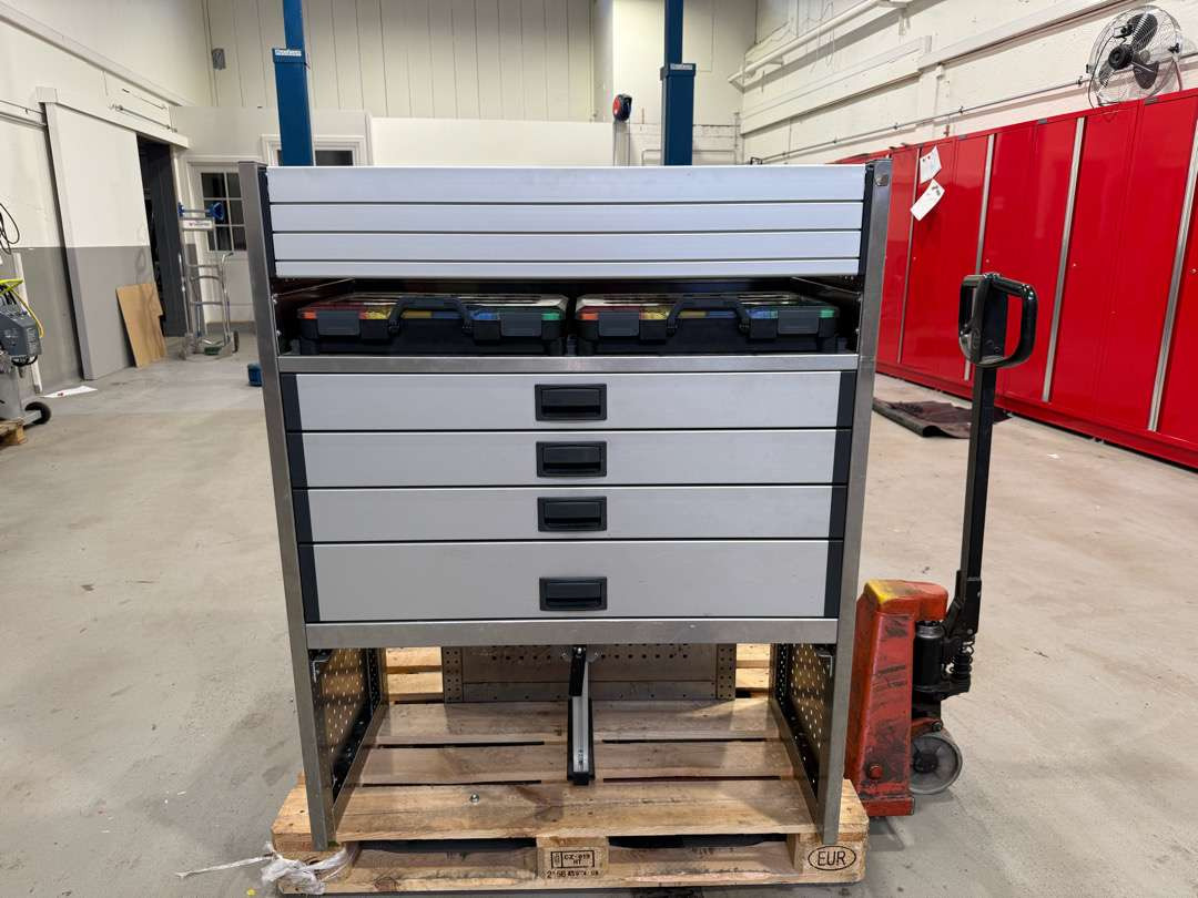 Aluca Bilinnredning - Garažo įranga: foto 1 Aluca Bilinnredning - Garažo įranga: foto 1