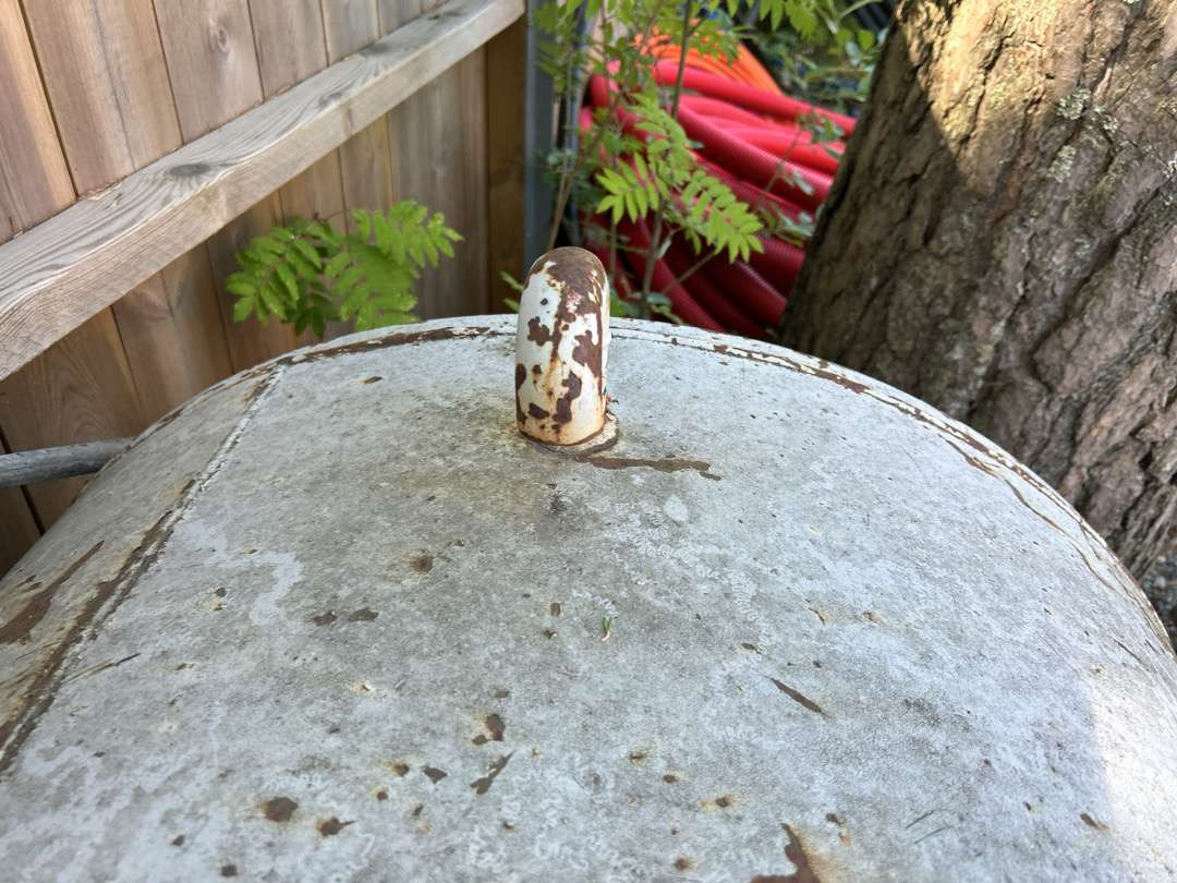 Diesel tank 1000 liter - Garažo įranga: foto 5 Diesel tank 1000 liter - Garažo įranga: foto 5