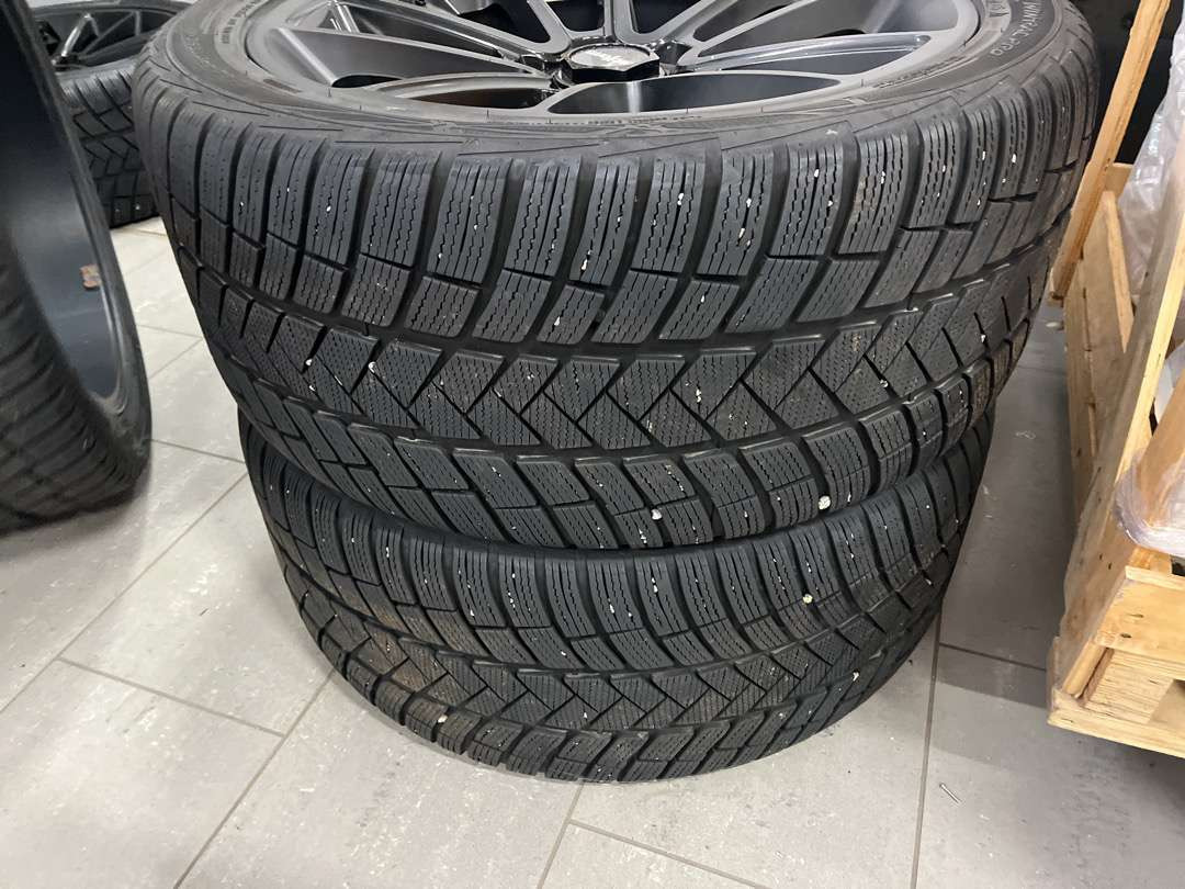 Eksklusive dekk og felger til Mercedes G-Class (G-Wagon) - Įrankis/ Įranga: foto 2 Eksklusive dekk og felger til Mercedes G-Class (G-Wagon) - Įrankis/ Įranga: foto 2