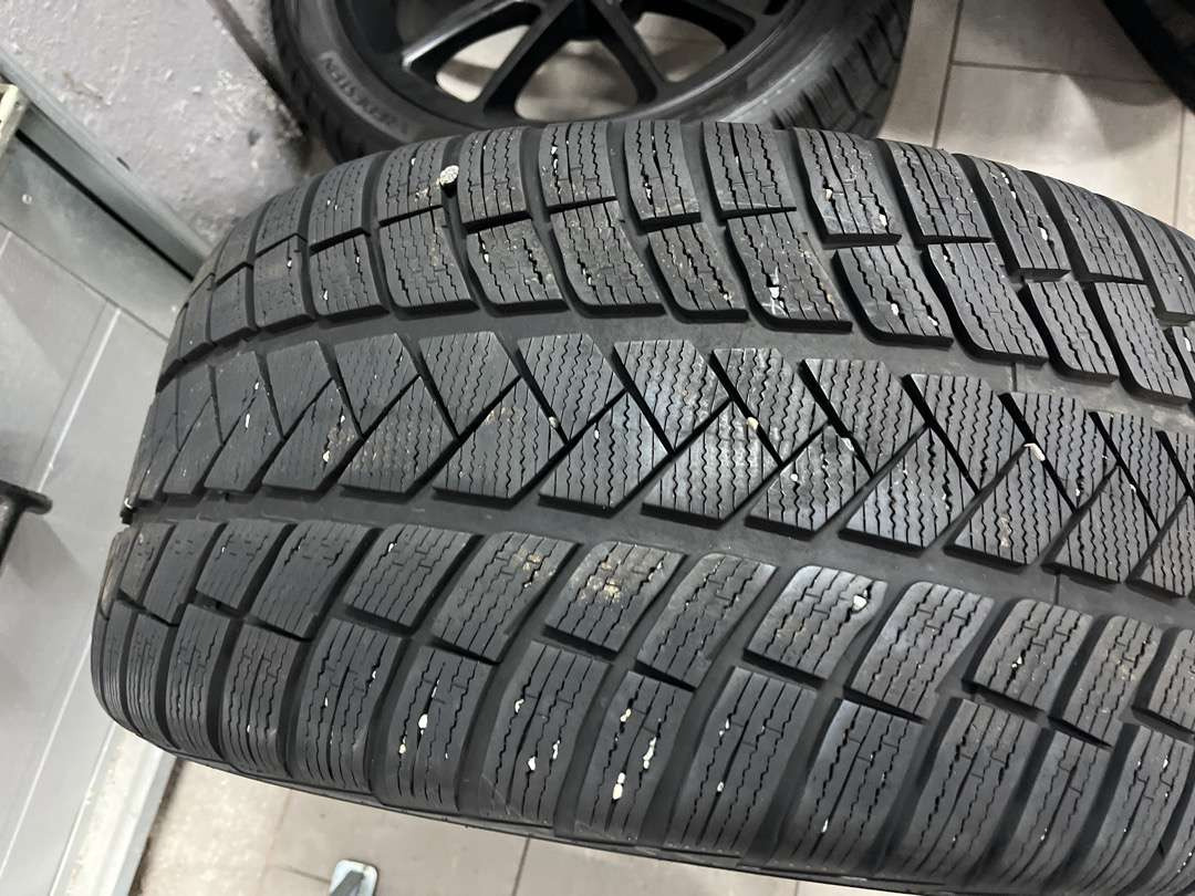 Eksklusive dekk og felger til Mercedes G-Class (G-Wagon) - Įrankis/ Įranga: foto 4 Eksklusive dekk og felger til Mercedes G-Class (G-Wagon) - Įrankis/ Įranga: foto 4