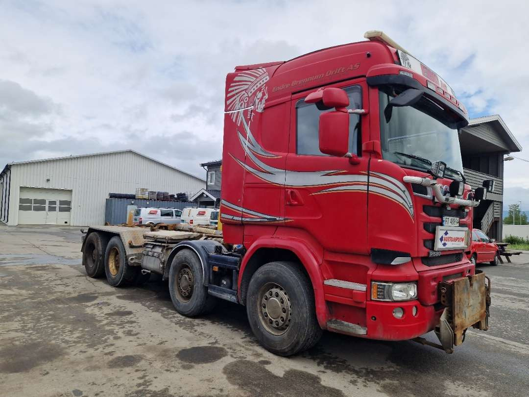 Scania R580 Brøytebil med sideplog og hydraulisk saltsystem - Hook-lift sunkvežimis: foto 3 Scania R580 Brøytebil med sideplog og hydraulisk saltsystem - Hook-lift sunkvežimis: foto 3