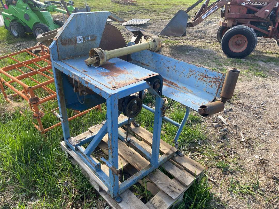 Vedsag til traktor - Garažo įranga: foto 3 Vedsag til traktor - Garažo įranga: foto 3