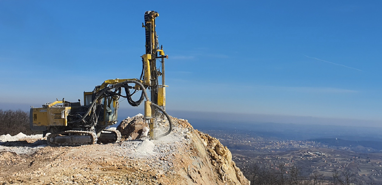 Atlas Copco F7-10 - Gręžimo mašina: foto 1 Atlas Copco F7-10 - Gręžimo mašina: foto 1