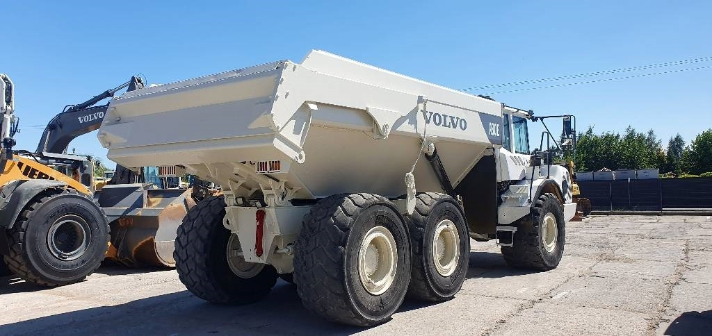 Volvo A 30 E - Šarnyrinis savivartis: foto 5 Volvo A 30 E - Šarnyrinis savivartis: foto 5