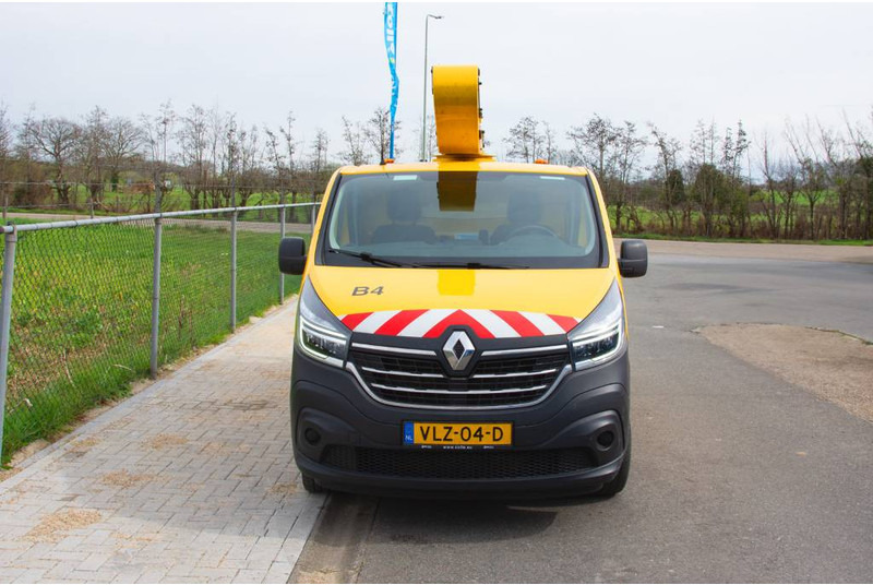 France Elevateur 111 FC | 2021 - Autobokštelio: foto 2 France Elevateur 111 FC | 2021 - Autobokštelio: foto 2
