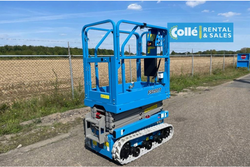 Fronteq FS0507T Tracked Scissor Lift | 2025 - Žirklinis keltuvas: foto 5 Fronteq FS0507T Tracked Scissor Lift | 2025 - Žirklinis keltuvas: foto 5