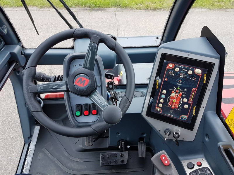 Nauja Teleskopinis krautuvas MAGNI RTH 13.26 | 2020: foto 9