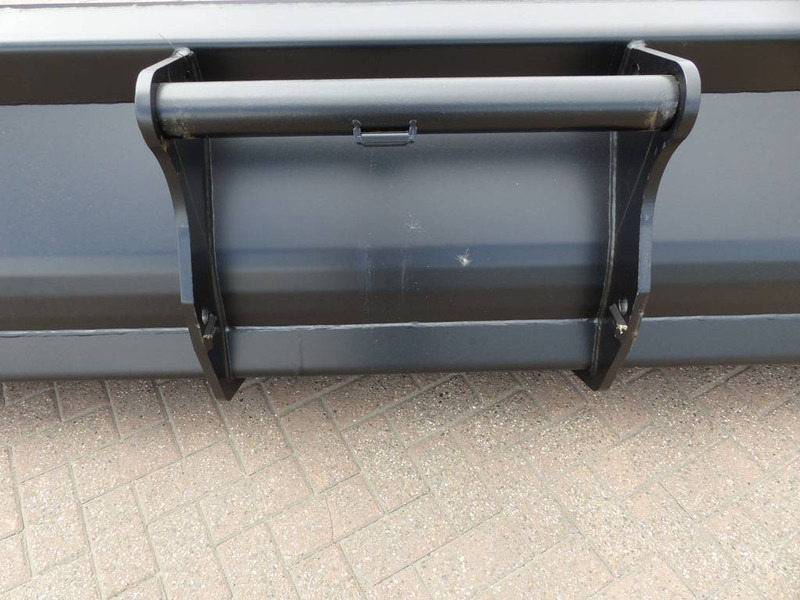 Manitou CBR 1000 Liter - Kaušas - Statybinė technika: foto 4 Manitou CBR 1000 Liter - Kaušas - Statybinė technika: foto 4