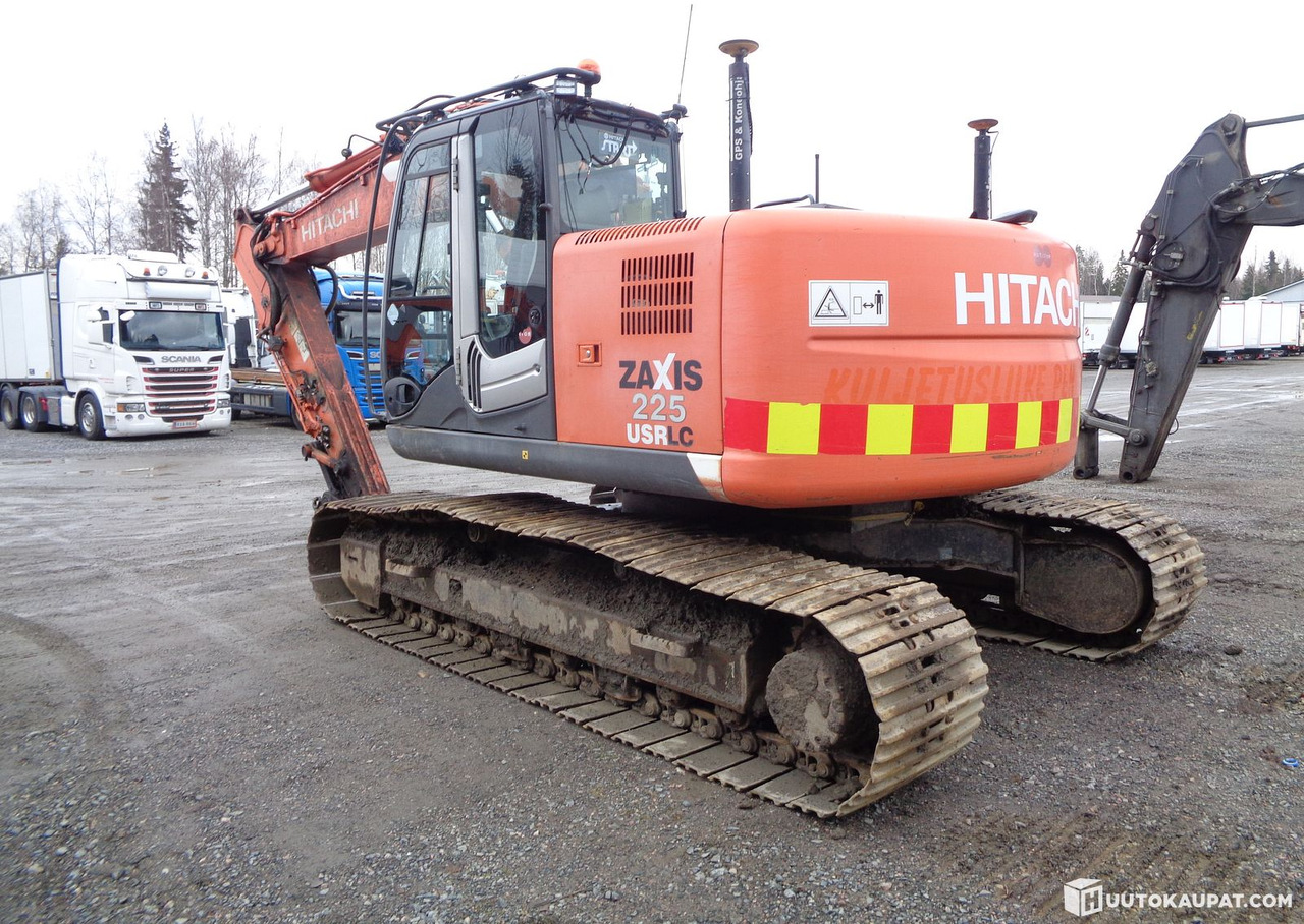 Hitachi ZX 225, 2011, Loimaa - Vikšrinis ekskavatorius: foto 2 Hitachi ZX 225, 2011, Loimaa - Vikšrinis ekskavatorius: foto 2