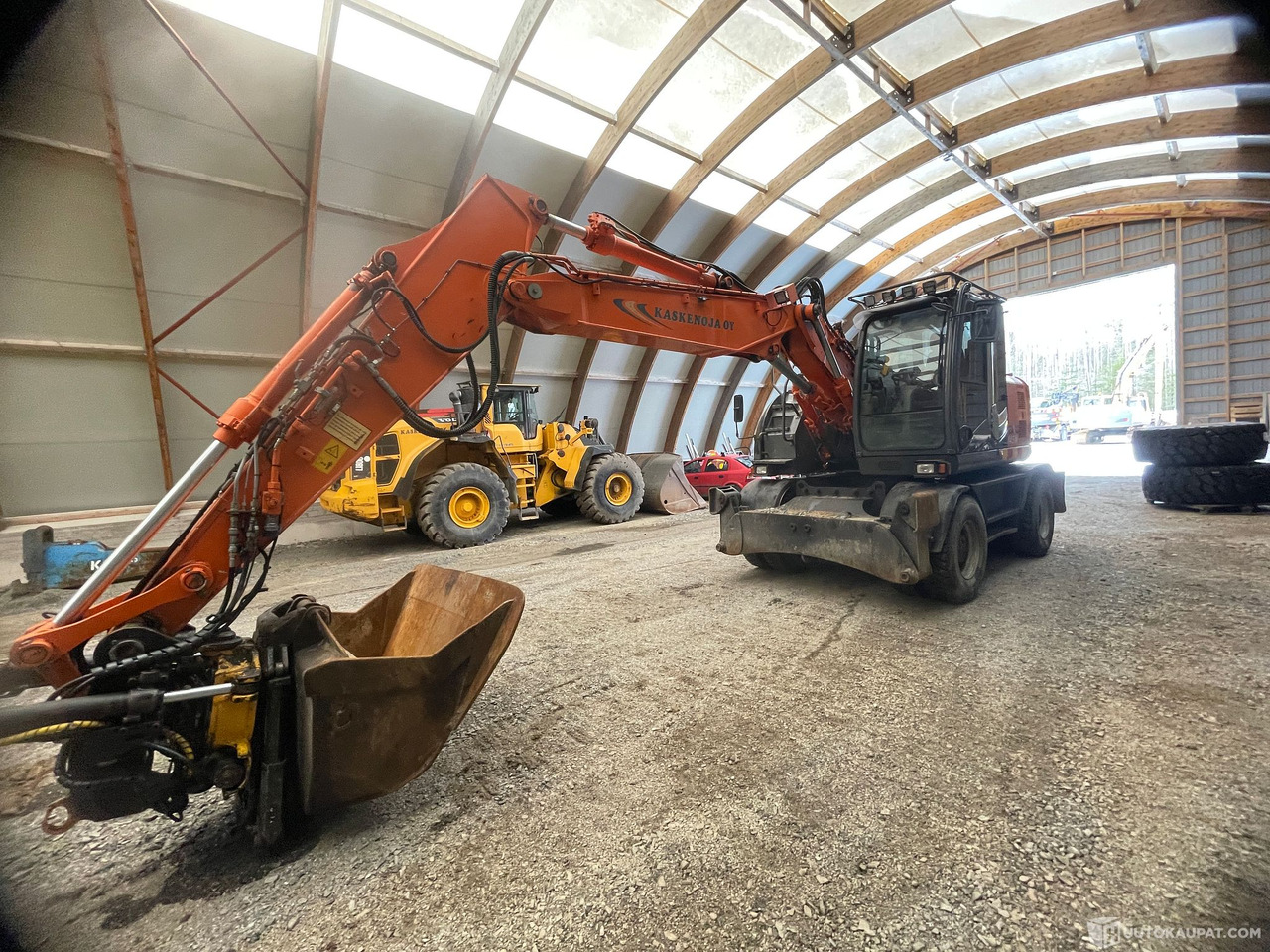 Hitachi 145W, 2014 Kaivinkone, Punkalaidun - Statybinė technika: foto 3 Hitachi 145W, 2014 Kaivinkone, Punkalaidun - Statybinė technika: foto 3