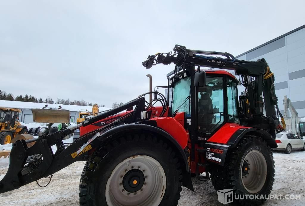 Huddig 1260 C Kronos, 2014, 9 000 h Traktorikuormaaja, Kerava - Statybinė technika: foto 4 Huddig 1260 C Kronos, 2014, 9 000 h Traktorikuormaaja, Kerava - Statybinė technika: foto 4