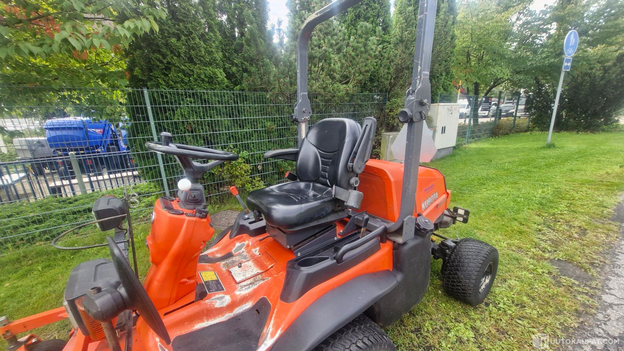 Kubotan nelivetoinen etuleikkuri, Vantaa - Statybinė technika: foto 2 Kubotan nelivetoinen etuleikkuri, Vantaa - Statybinė technika: foto 2
