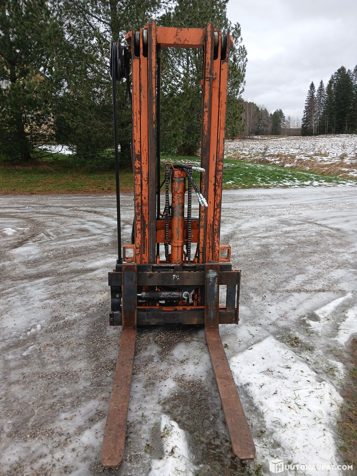 Toyota Trukkimasto traktorisovitteinen., Salo - Šakės: foto 5 Toyota Trukkimasto traktorisovitteinen., Salo - Šakės: foto 5