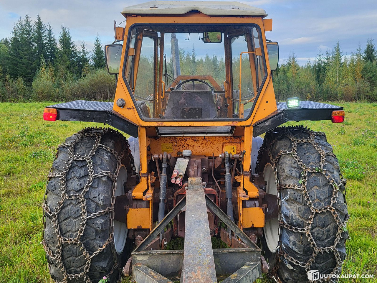 Valmet 802 turbo, 1982, Kankaanpää - Traktorius: foto 4 Valmet 802 turbo, 1982, Kankaanpää - Traktorius: foto 4