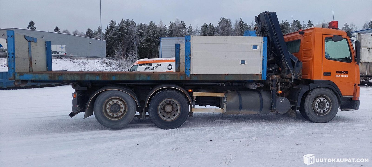 Volvo FM7, 1999, Kajaani - Platforminis/ Bortinis sunkvežimis, Sunkvežimis su kranu: foto 5 Volvo FM7, 1999, Kajaani - Platforminis/ Bortinis sunkvežimis, Sunkvežimis su kranu: foto 5
