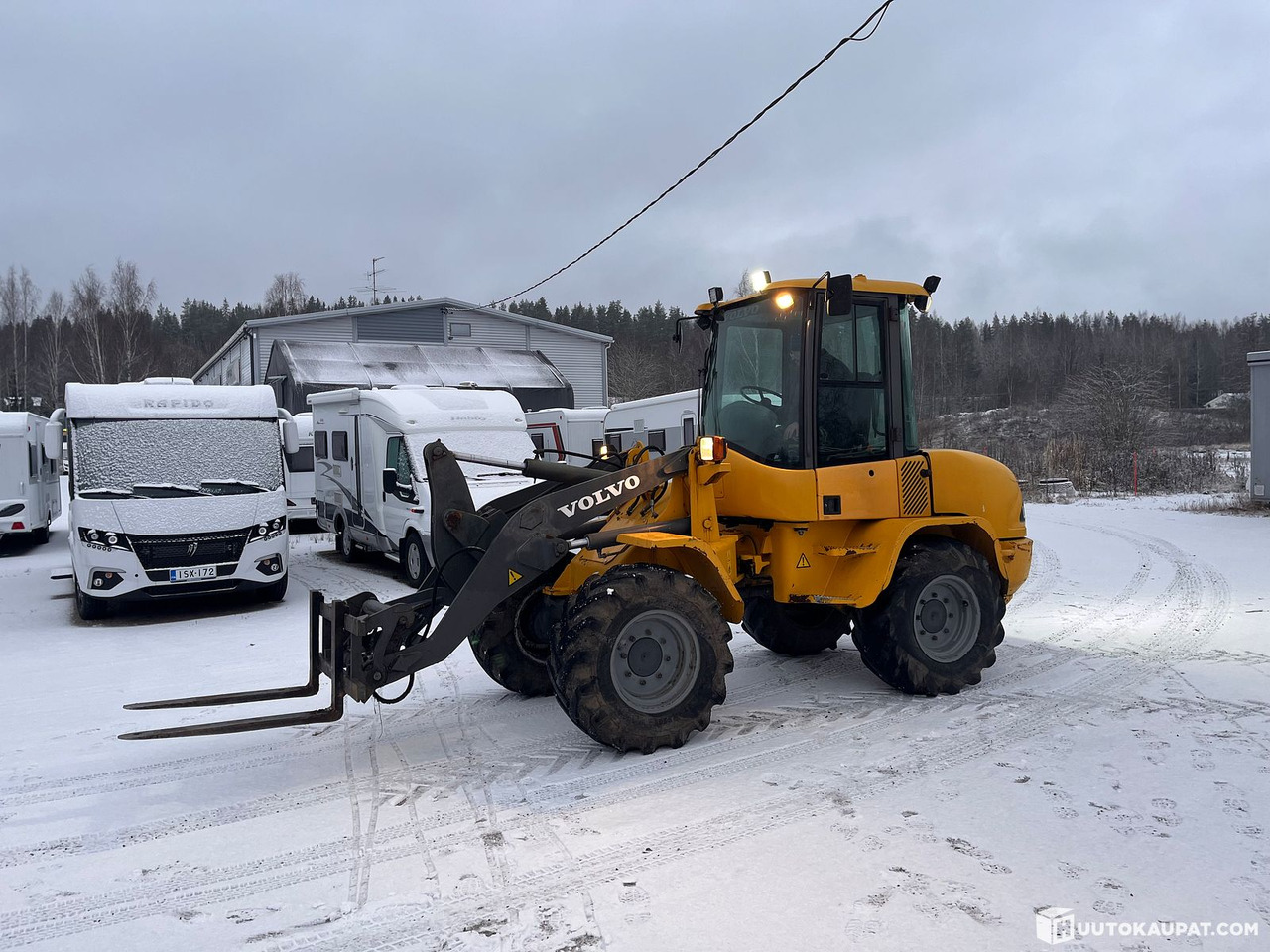 Volvo L35B Pro wheel loader with opening bucket and pallet forks, 2005, Vihti - Ratinis krautuvas: foto 2 Volvo L35B Pro wheel loader with opening bucket and pallet forks, 2005, Vihti - Ratinis krautuvas: foto 2