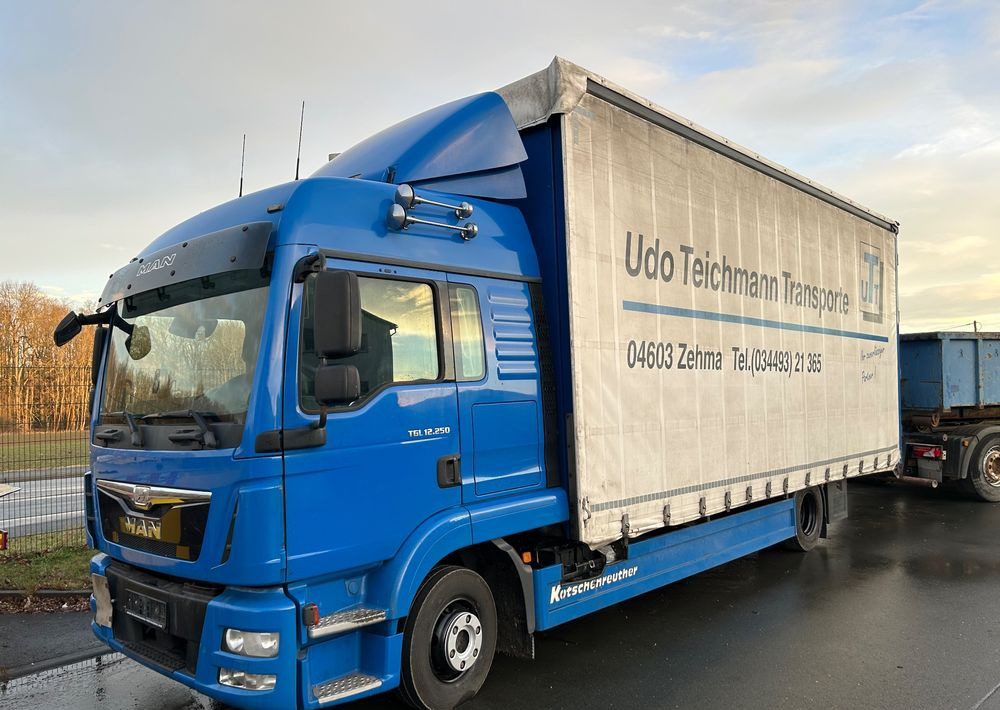 MAN TGL 12.250 cena za ZESTAW TANDEM UNIKAT przebieg z Niemiec MANUAL HAK / EURO 6 / przyczepa zestaw jumbo / opony 80% - Tentinis sunkvežimis: foto 1 MAN TGL 12.250 cena za ZESTAW TANDEM UNIKAT przebieg z Niemiec MANUAL HAK / EURO 6 / przyczepa zestaw jumbo / opony 80% - Tentinis sunkvežimis: foto 1
