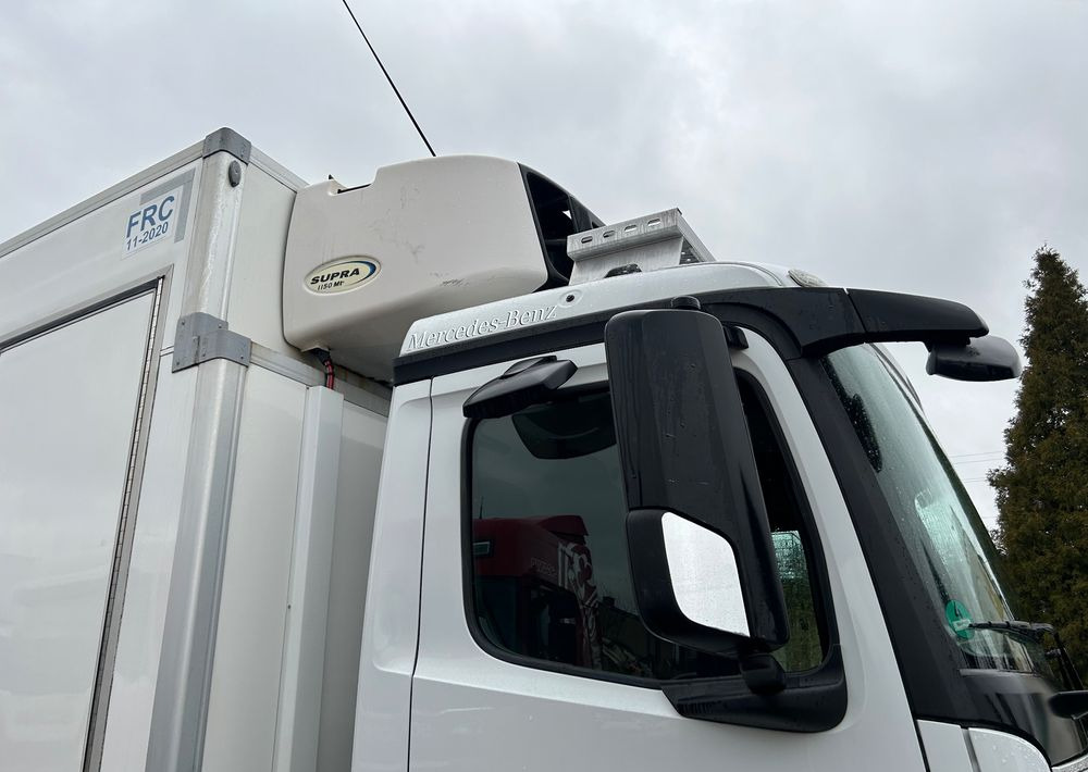 Mercedes-Benz Antos 1824 CARRIER SUPRA 1150 DRZWI + winda i drzwi boczne / 7.7m / z Holandii / KLIMA LEKKI / Axor man Tgm T1000-R THERMO King - Refrižeratorius sunkvežimis: foto 2 Mercedes-Benz Antos 1824 CARRIER SUPRA 1150 DRZWI + winda i drzwi boczne / 7.7m / z Holandii / KLIMA LEKKI / Axor man Tgm T1000-R THERMO King - Refrižeratorius sunkvežimis: foto 2