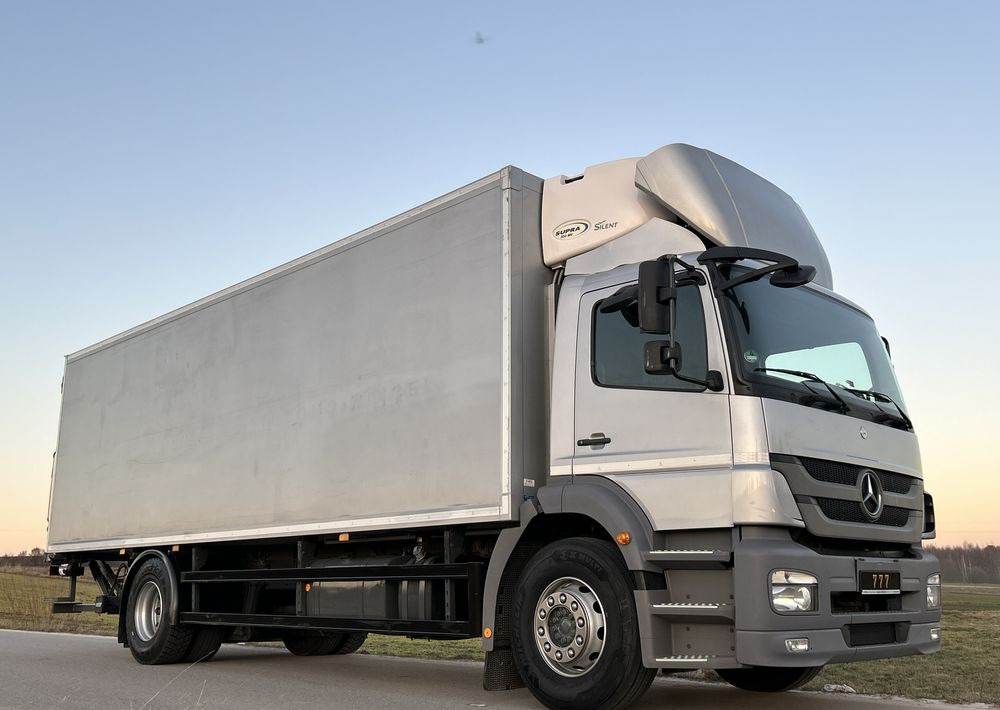 Mercedes-Benz Axor 1824 237000km !! TOP 8m 20 palet / z Niemiec / Euro 5 ! / agregat Carrier Supra 950 - Refrižeratorius sunkvežimis: foto 1 Mercedes-Benz Axor 1824 237000km !! TOP 8m 20 palet / z Niemiec / Euro 5 ! / agregat Carrier Supra 950 - Refrižeratorius sunkvežimis: foto 1