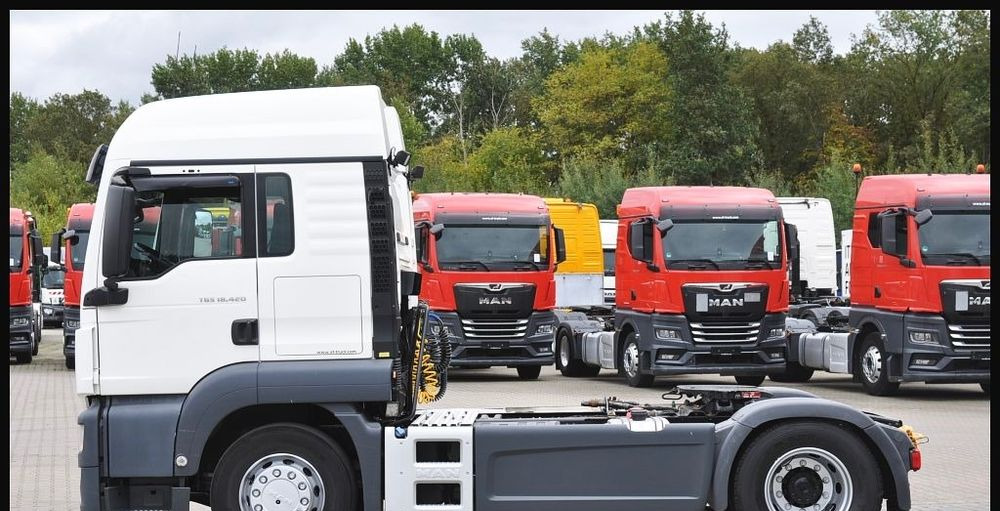 MAN TGS 18.420 2019 NAUKA JAZDY POLIFT ELKA AUTOMAT 4x2 STANDARD 315/70r22.5 SUPER STAN TGX 470 460 420 430 500 510 400 360 410 - Vilkikas: foto 3 MAN TGS 18.420 2019 NAUKA JAZDY POLIFT ELKA AUTOMAT 4x2 STANDARD 315/70r22.5 SUPER STAN TGX 470 460 420 430 500 510 400 360 410 - Vilkikas: foto 3