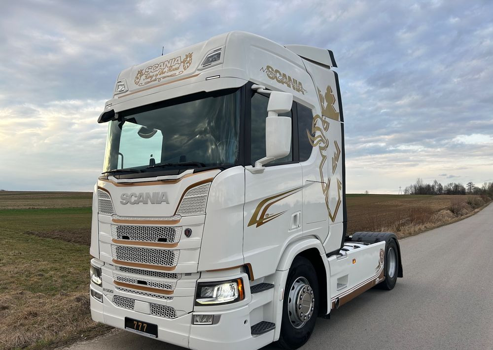Scania R500 FULL AIR 2019 10x poduszki KLIMA POSTOJOWA / RETARDER / FULL SPOJLER / TOP STAN / od jedynego właściciela ! HYDRAULIKA spod beczki spożywczej ! / do wywrotu ruchomej podłogi beczki TOP TOP - Vilkikas: foto 1 Scania R500 FULL AIR 2019 10x poduszki KLIMA POSTOJOWA / RETARDER / FULL SPOJLER / TOP STAN / od jedynego właściciela ! HYDRAULIKA spod beczki spożywczej ! / do wywrotu ruchomej podłogi beczki TOP TOP - Vilkikas: foto 1