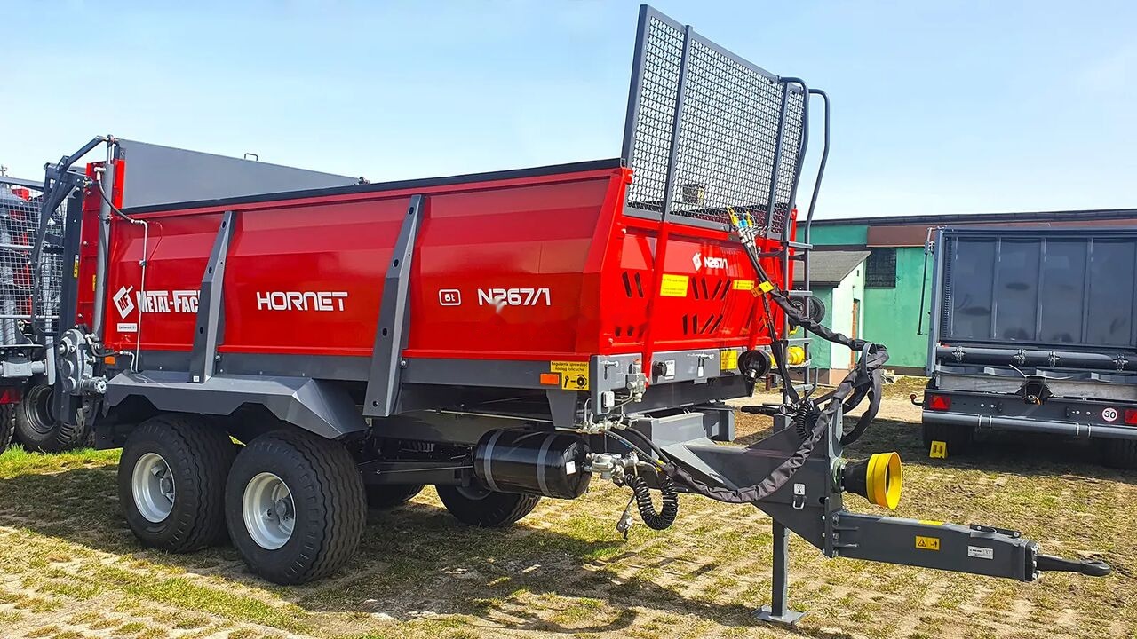 Metal-Fach N267/3 12t Hornet Verti 4x 2x - Mėšlo kratytuvas: foto 2 Metal-Fach N267/3 12t Hornet Verti 4x 2x - Mėšlo kratytuvas: foto 2