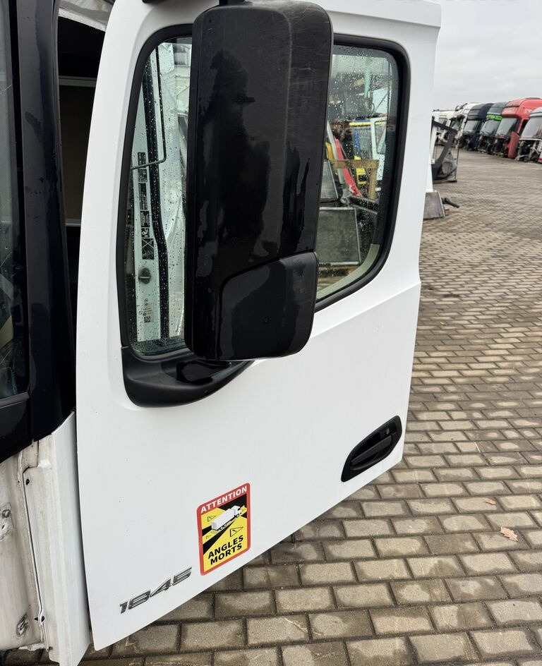 Mercedes-Benz ACTROS MP 4 LEWE truck - Durys ir dalys - Sunkvežimis: foto 2 Mercedes-Benz ACTROS MP 4 LEWE truck - Durys ir dalys - Sunkvežimis: foto 2