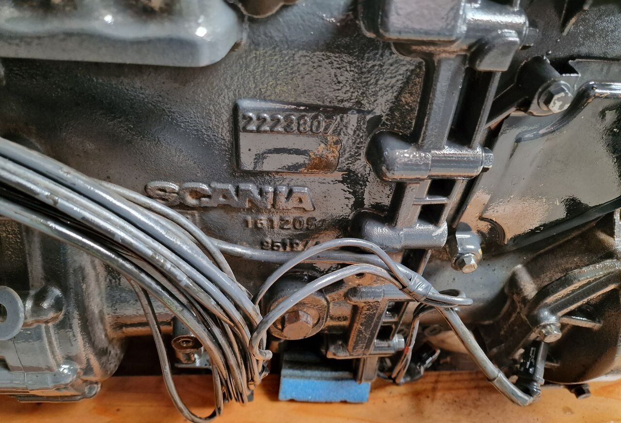 Scania GRS 895R NTG TMS 19R Scania GRS 895R NTG TMS truck - Pavarų dėžė - Sunkvežimis: foto 1 Scania GRS 895R NTG TMS 19R Scania GRS 895R NTG TMS truck - Pavarų dėžė - Sunkvežimis: foto 1