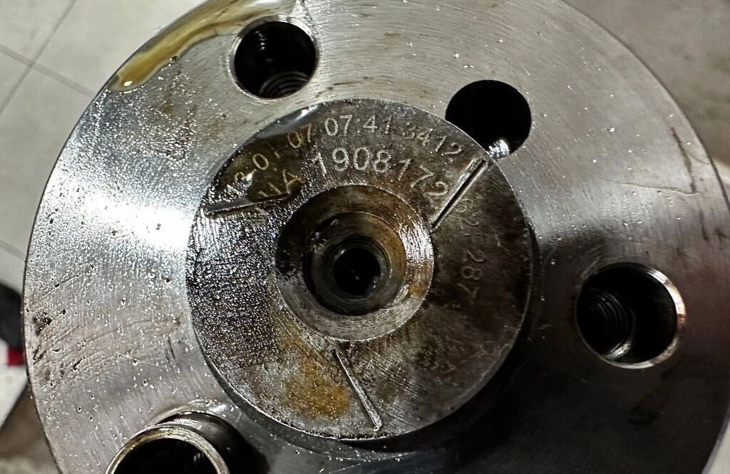 Scania R 730 V8 Scania R 730 V8 truck - Paskirstymo velenas - Sunkvežimis: foto 5 Scania R 730 V8 Scania R 730 V8 truck - Paskirstymo velenas - Sunkvežimis: foto 5