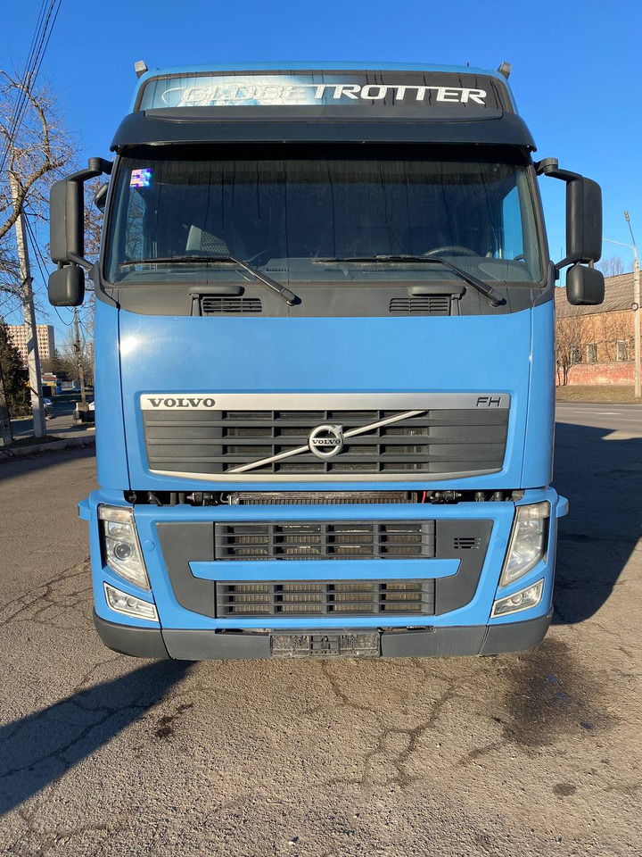 Volvo FH-12.500 - Vilkikas: foto 2 Volvo FH-12.500 - Vilkikas: foto 2