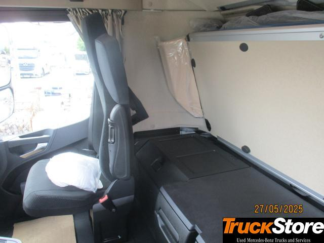 Mercedes-Benz Actros 2542 - Tentinis sunkvežimis: foto 3 Mercedes-Benz Actros 2542 - Tentinis sunkvežimis: foto 3