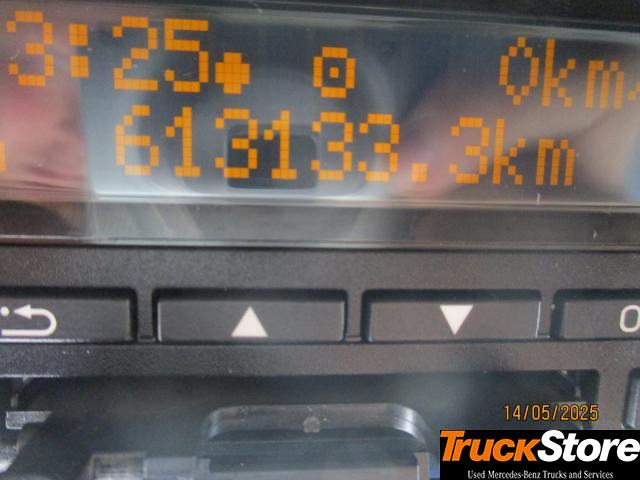 Mercedes-Benz Actros 2548 - Tentinis sunkvežimis: foto 2 Mercedes-Benz Actros 2548 - Tentinis sunkvežimis: foto 2