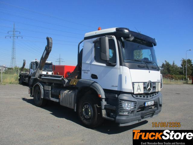 Mercedes-Benz Arocs 1846 LK - Nuožulnaus pakėlimo ant platformos sunkvežimis: foto 3 Mercedes-Benz Arocs 1846 LK - Nuožulnaus pakėlimo ant platformos sunkvežimis: foto 3