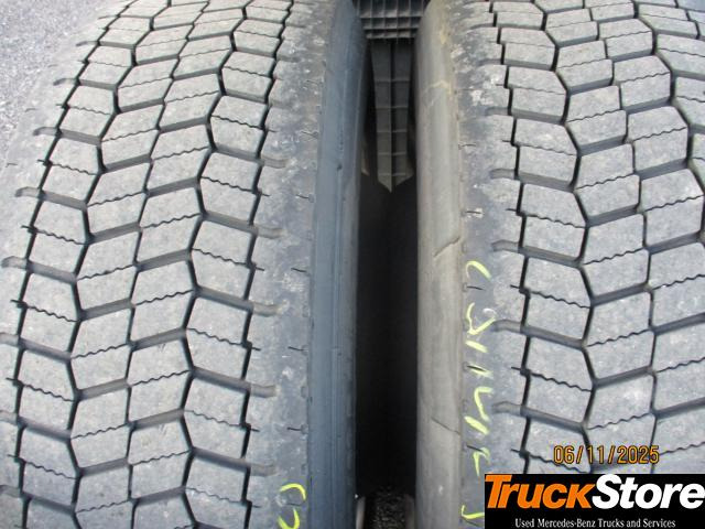 Mercedes-Benz Actros 1845 LS nRL - Vilkikas: foto 5 Mercedes-Benz Actros 1845 LS nRL - Vilkikas: foto 5