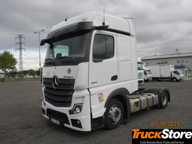 Mercedes-Benz Actros 1845 LS nRL - Vilkikas: foto 1 Mercedes-Benz Actros 1845 LS nRL - Vilkikas: foto 1