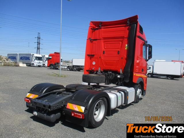 Mercedes-Benz Actros 1845 LS nRL - Vilkikas: foto 3 Mercedes-Benz Actros 1845 LS nRL - Vilkikas: foto 3