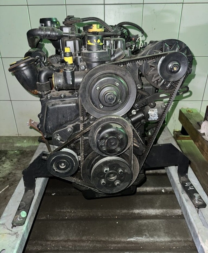 Deutz TCD 2.9 L4 Deutz 2.9 TCD L4 - Variklis - Ekskavatorius: foto 1 Deutz TCD 2.9 L4 Deutz 2.9 TCD L4 - Variklis - Ekskavatorius: foto 1