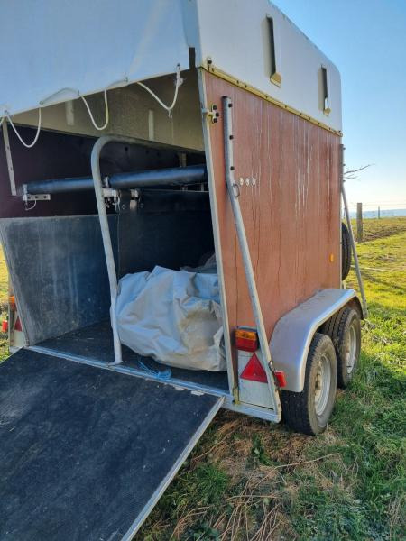 Vanisere - Priekaba žirgams vežti: foto 4 Vanisere - Priekaba žirgams vežti: foto 4
