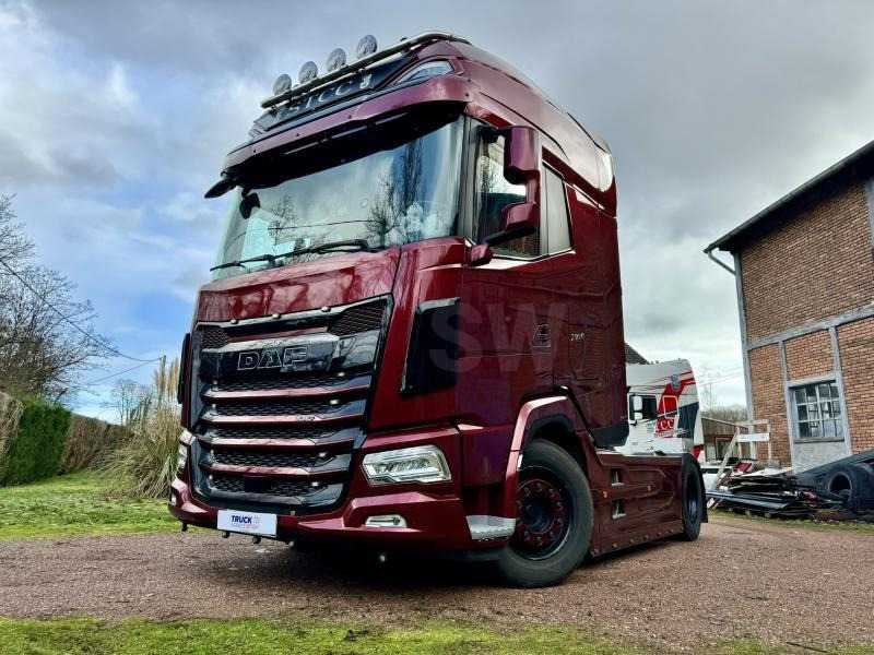 DAF XG + 530 FT + - Vilkikas: foto 3 DAF XG + 530 FT + - Vilkikas: foto 3