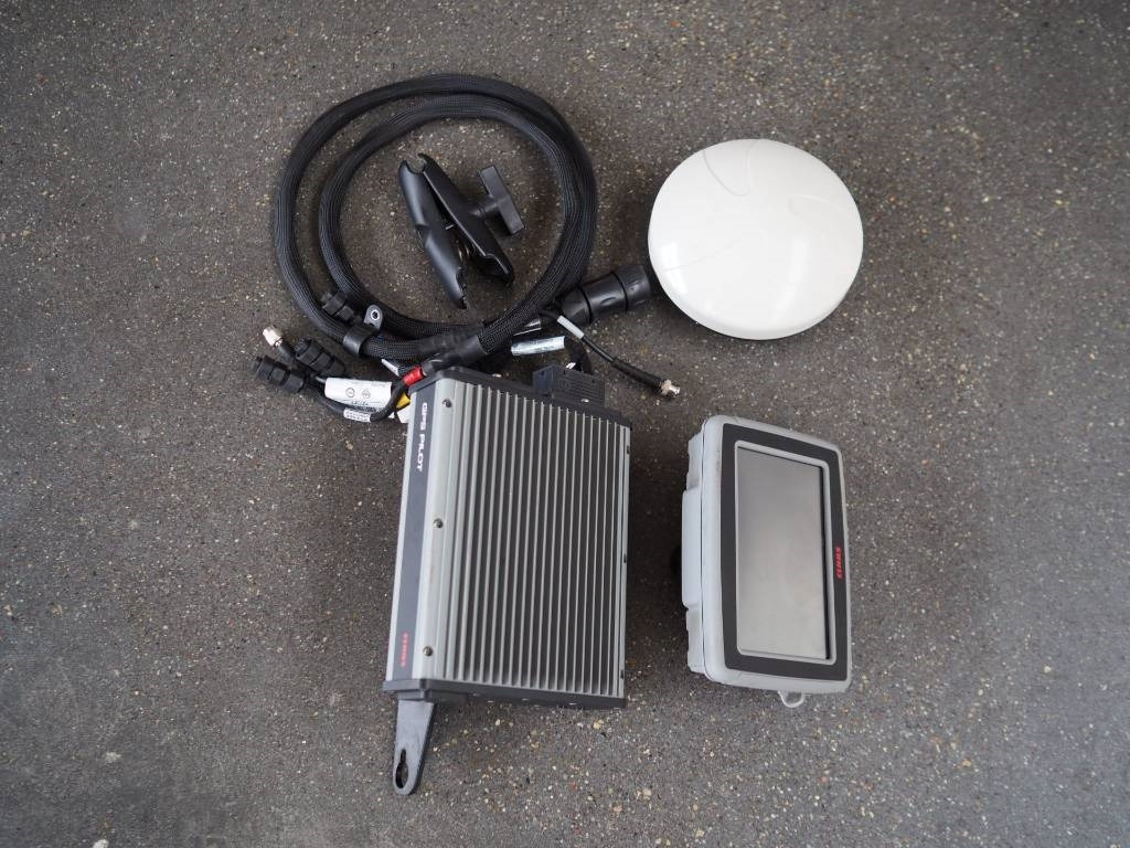 Claas - GPS S7, RTK NET - Elektros sistema - Žemės ūkio technika: foto 4 Claas - GPS S7, RTK NET - Elektros sistema - Žemės ūkio technika: foto 4