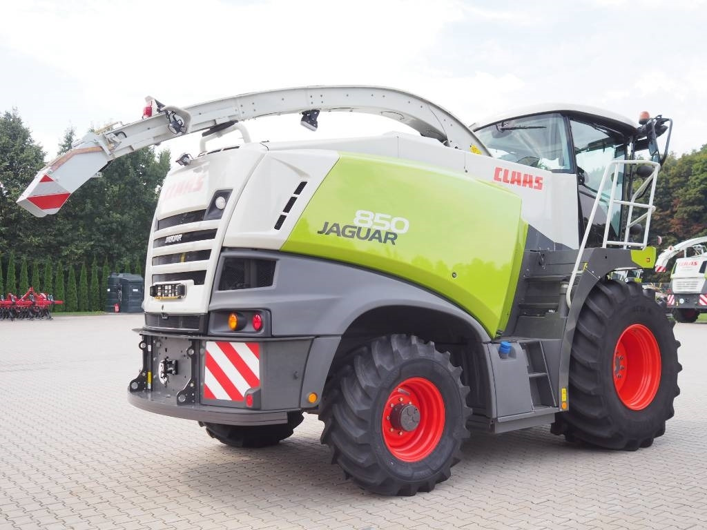 Claas Jaguar 850 4WD - Pašarų kombainas: foto 3 Claas Jaguar 850 4WD - Pašarų kombainas: foto 3