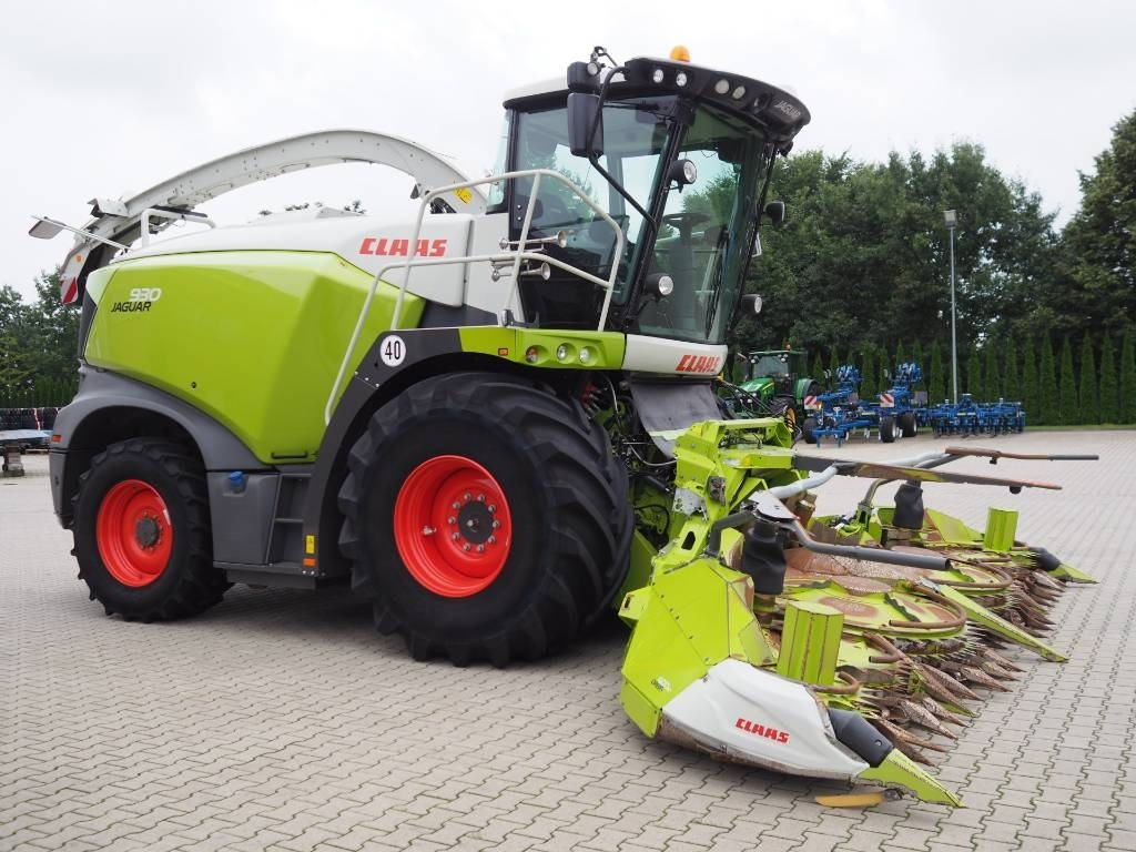 Claas Jaguar 930 + Orbis 600 SD - Pašarų kombainas: foto 4 Claas Jaguar 930 + Orbis 600 SD - Pašarų kombainas: foto 4
