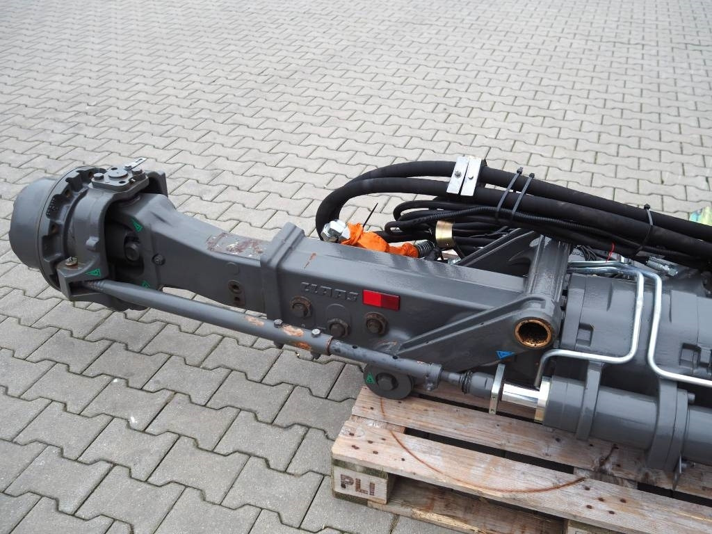 Vikšrai - Žemės ūkio technika Claas Lexion NAF rear driving axle / 4WD: foto 5