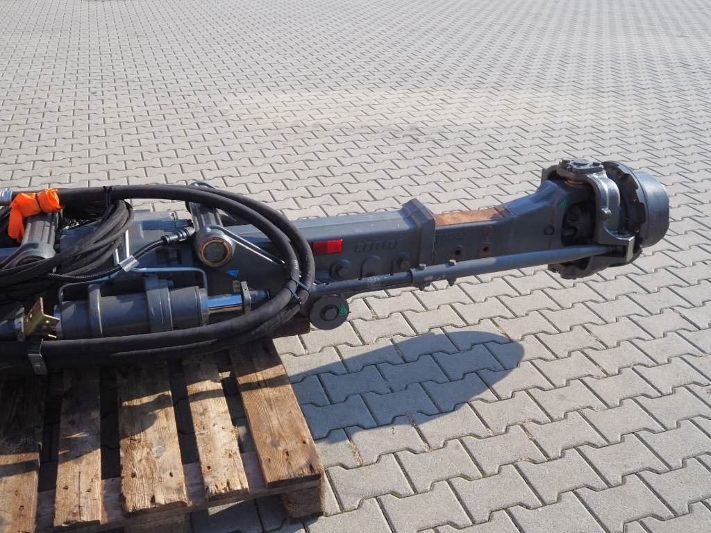 Claas Lexion NAF rear driving axle / 4WD - Vikšrai - Žemės ūkio technika: foto 4 Claas Lexion NAF rear driving axle / 4WD - Vikšrai - Žemės ūkio technika: foto 4