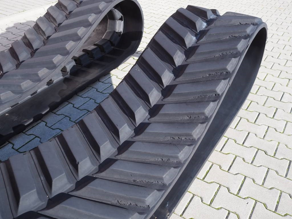Claas Lexion Terra Trac 635 mm 25" Rubber belt / track - Vikšrai - Žemės ūkio technika: foto 5 Claas Lexion Terra Trac 635 mm 25" Rubber belt / track - Vikšrai - Žemės ūkio technika: foto 5