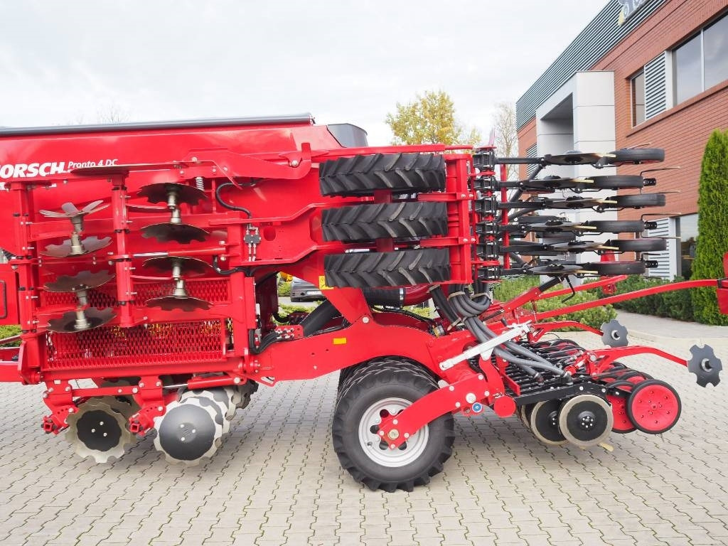 Horsch Pronto 4 DC - Kombinuota sėjamoji: foto 3 Horsch Pronto 4 DC - Kombinuota sėjamoji: foto 3